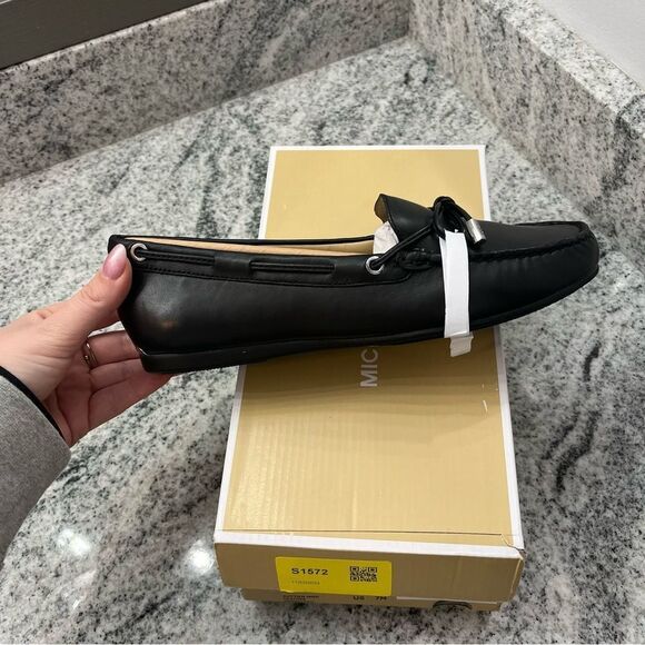 NWB Michael Michael Kors Sutton Loafer - Picture 14 of 15